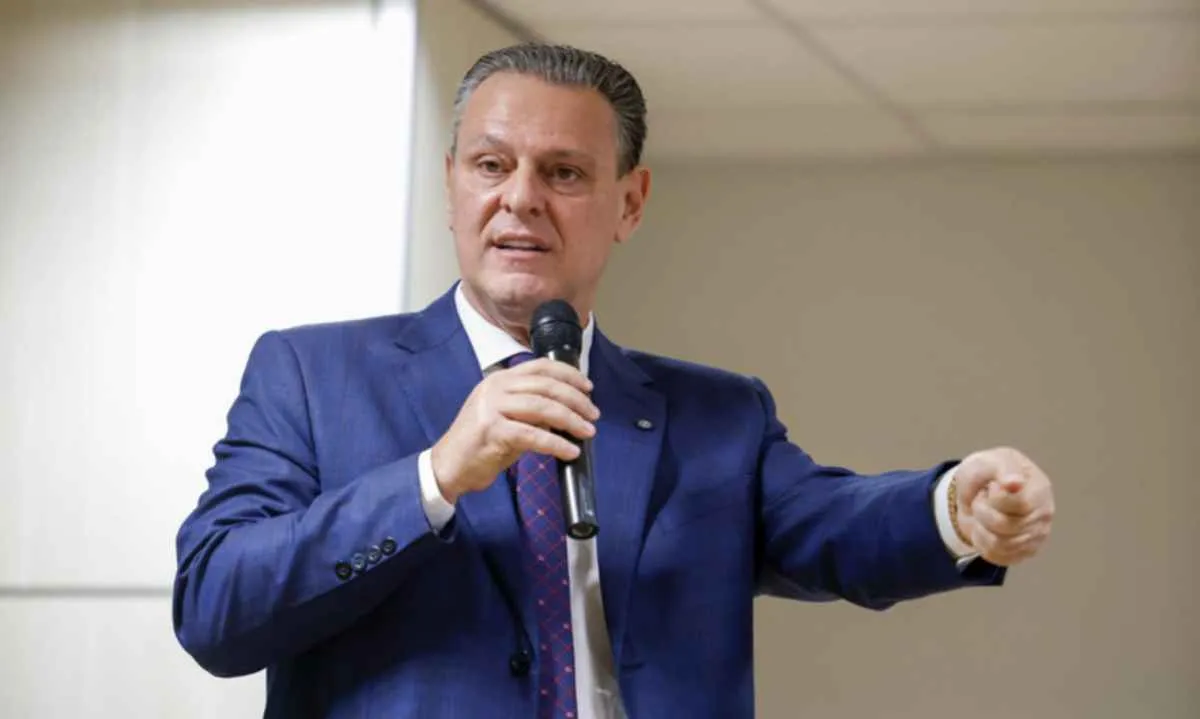 Fim do tarifaço reforça diálogo entre Brasil e EUA, diz ministro Fávaro
