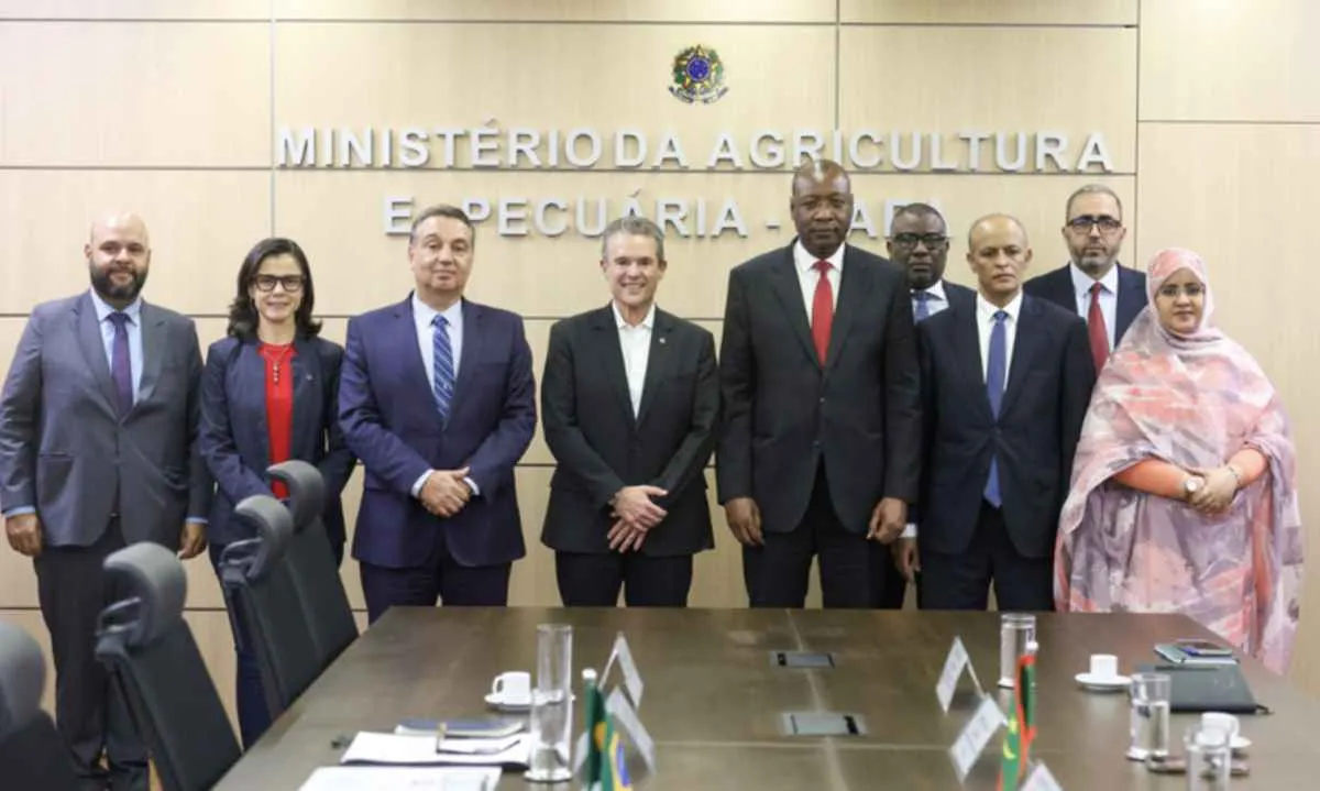 Brasil amplia cooperação em genética bovina com Mauritânia