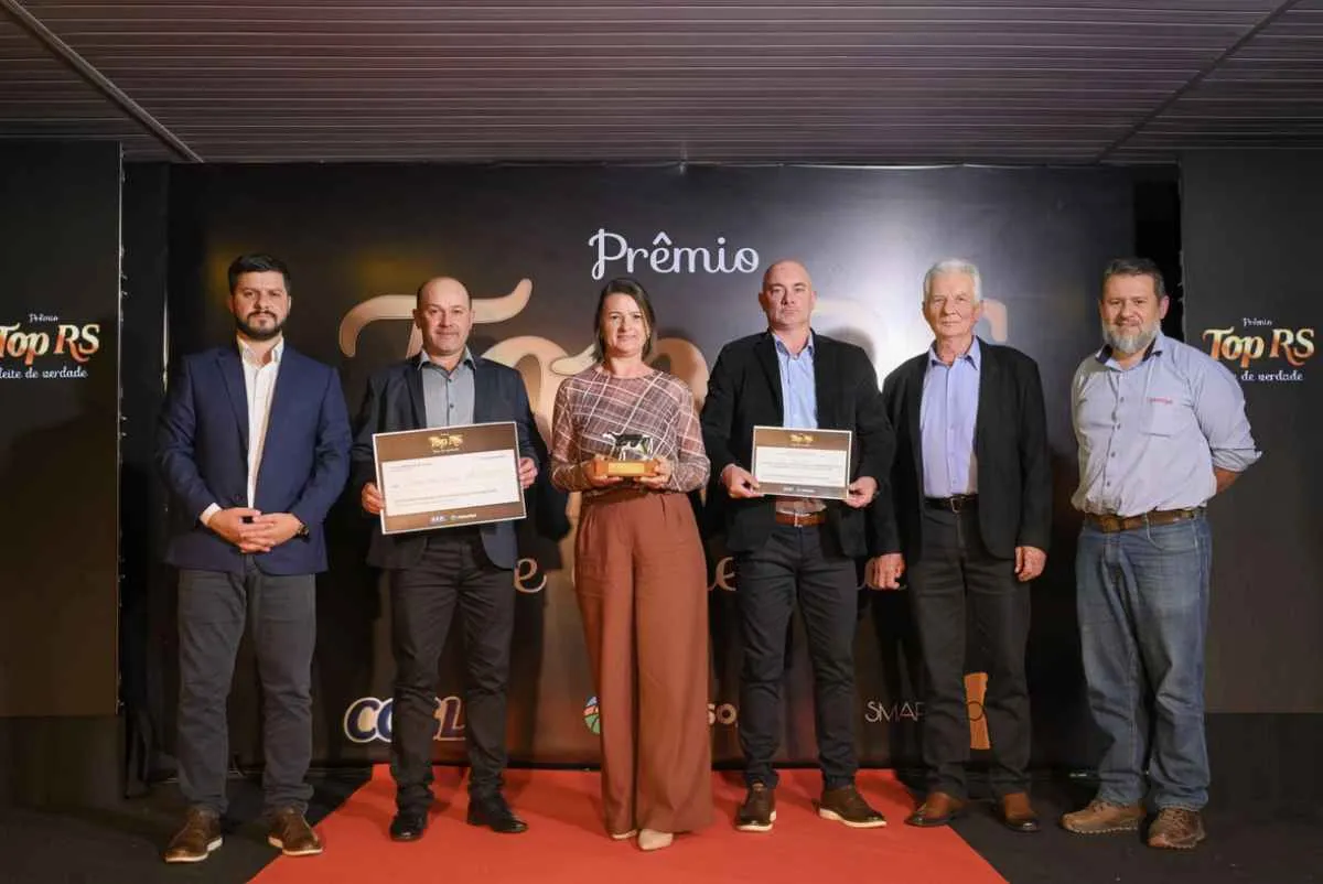 Associados da Cotrijal se destacam em prêmio do leite