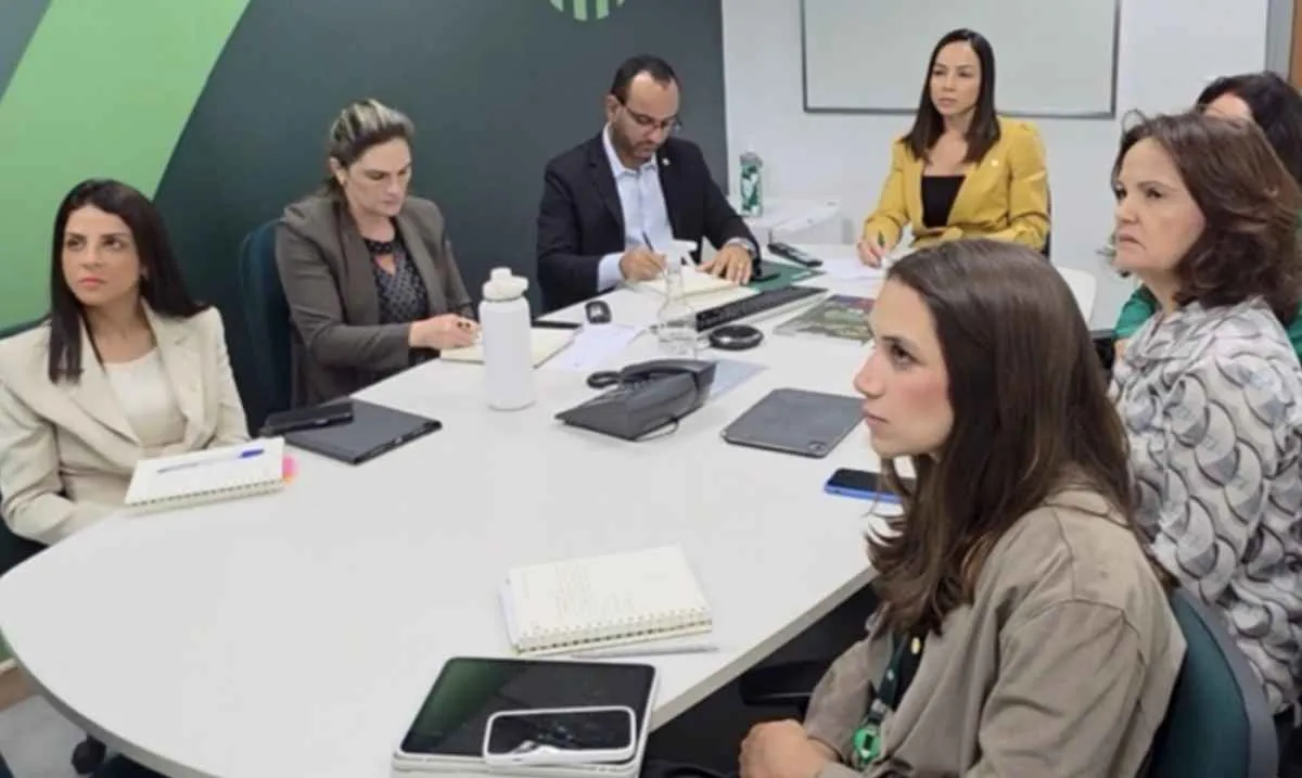 CNA reage a restrições no crédito rural