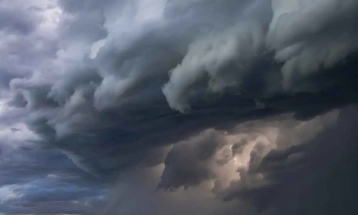 Sexta terá temporais no Sul e chuva forte no Nordeste