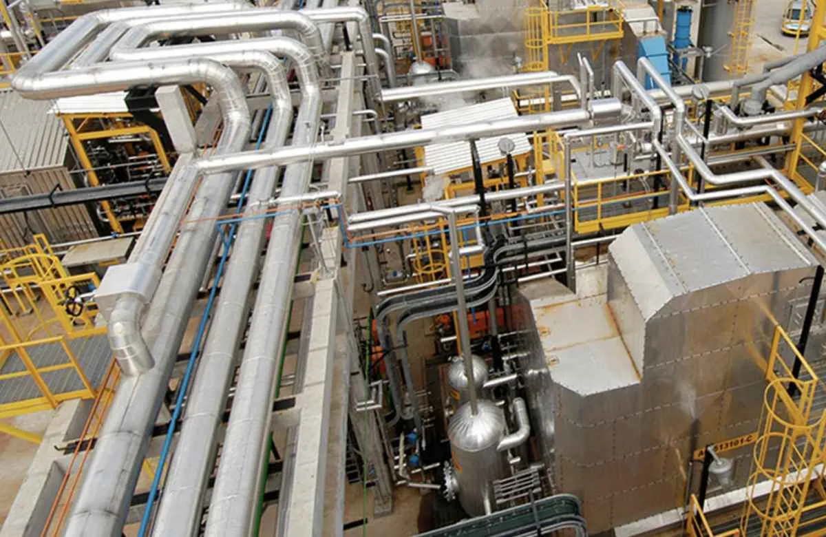 Produção industrial avança 0,7% em abril e mantém ritmo de crescimento